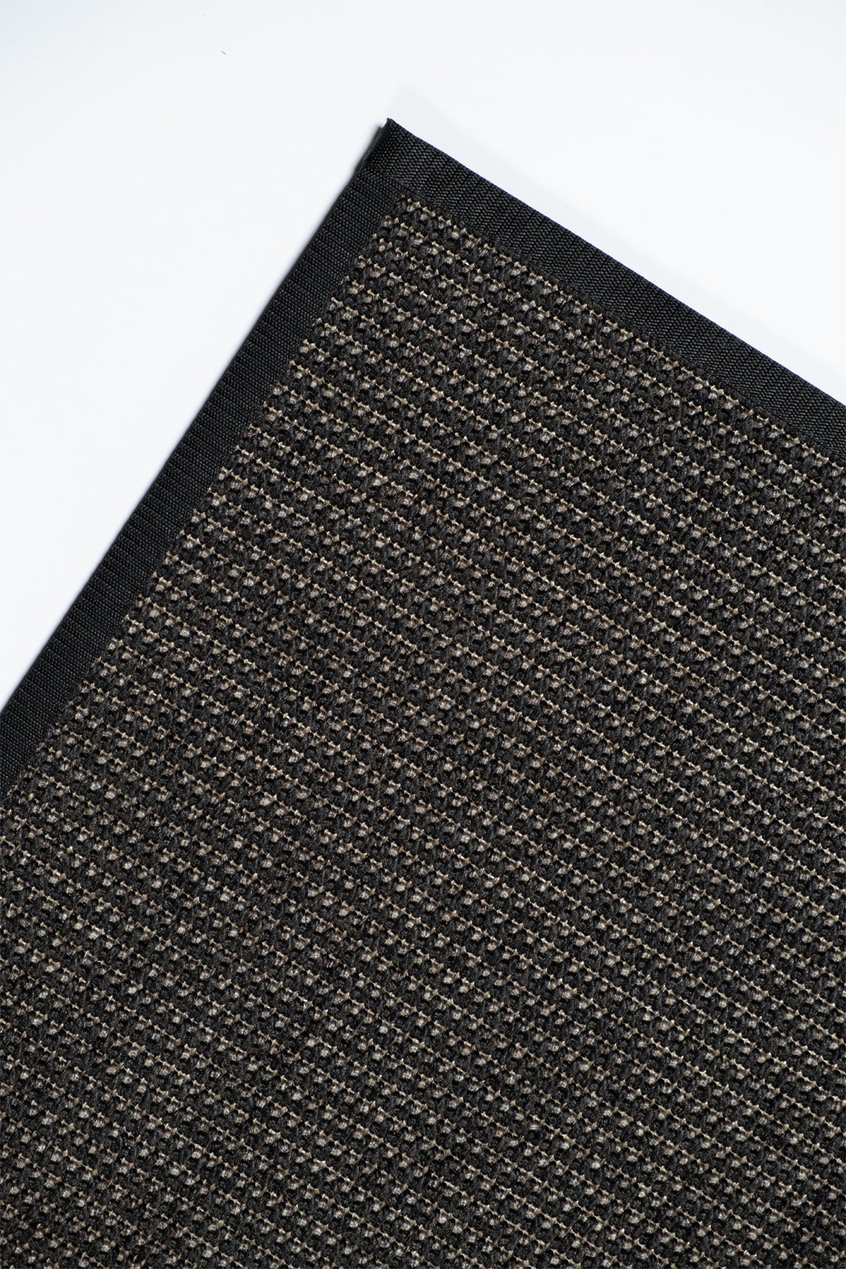 Suit SU04 Anthracite Biye 10 Black Doğal Sisal Halı