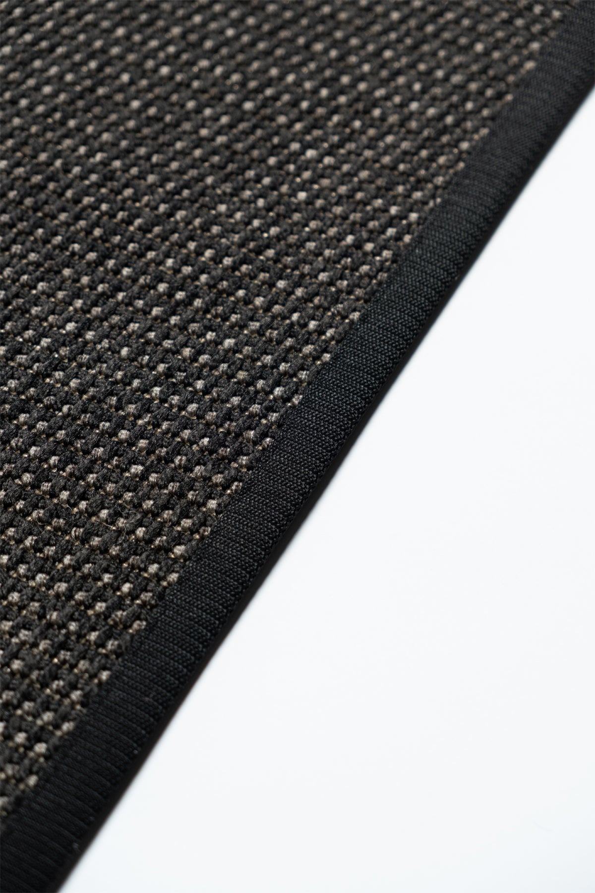 Suit SU04 Anthracite Biye 10 Black Doğal Sisal Halı