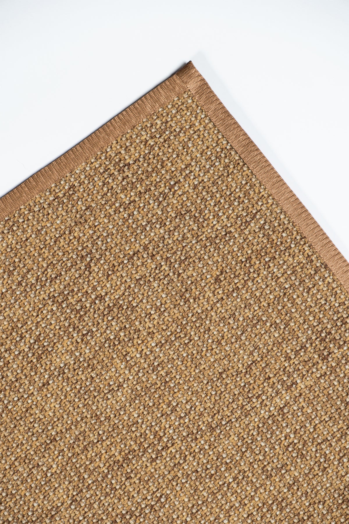 Suit SU05 Brown Biye 04 Dark Beige Doğal Sisal Halı